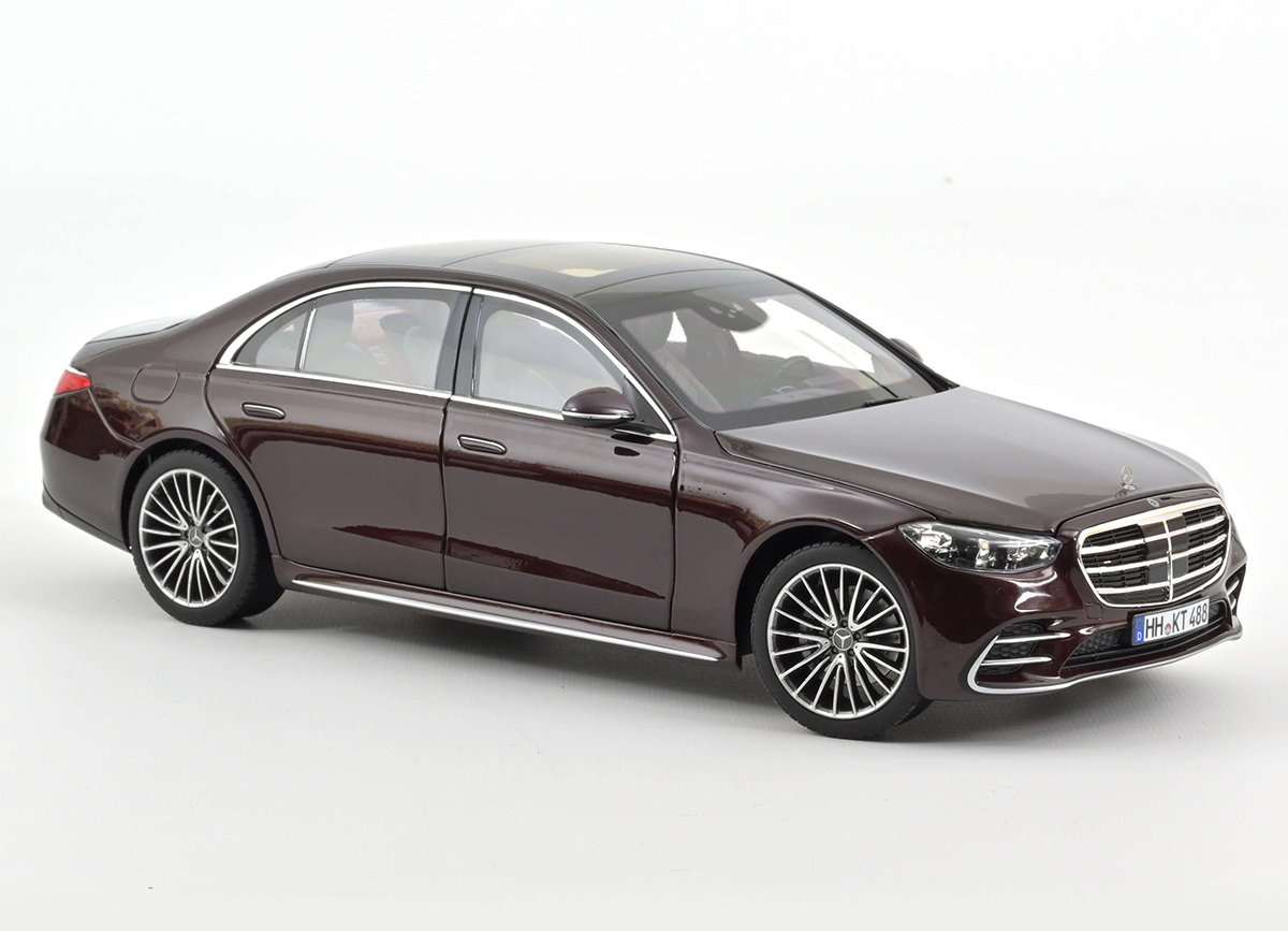 Modelcar Mercedes-Benz S-Class AMG-Line 2021 Red metallic Norev 1:18  Metallmodell 4 Türen, Motorhaube und Kofferraum zu öffnen! at  modellauto18.de