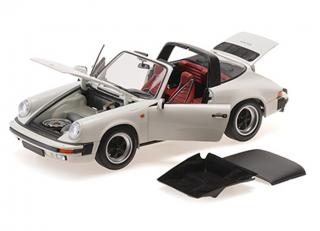 PORSCHE 911 CARRERA TARGA - 1983 - WHITE Minichamps 1:18 Metallmodell mit öffnenden Türen