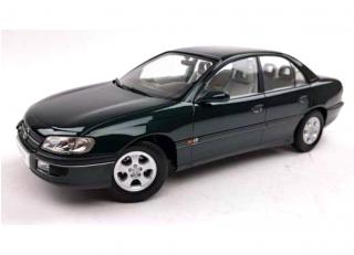 Opel Omega B 1996 jungle green Triple 9 1:18 (Türen, Motorhaube... nicht zu öffnen!)