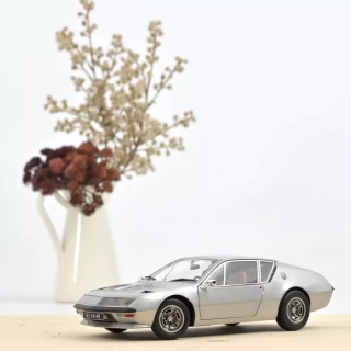 Alpine A310 1600 VF 1975 Silber - 310Stk Norev 1:18 Metallmodell