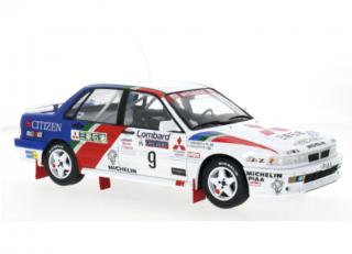 Mitsubishi Galant VR-4, No.9, RAC Rally, K.Eriksson/S.Parmander, 1990 IXO 1:18 Metallmodell, Türen und Hauben nicht zu öffnen