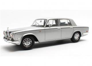 Rolls-Royce Silver Shadow silver metallic 74-77 Cult Scale Models 1:18 Resinemodell (Türen, Motorhaube... nicht zu öffnen!)