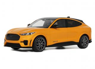 FORD MUSTANG MACH-E GT PERFORMANCE CYBER ORANGE 2021 OttO mobile 1:18 Resinemodell (Türen, Motorhaube... nicht zu öffnen!)