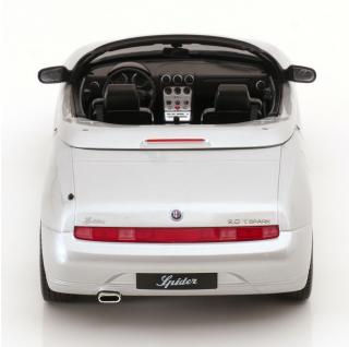 Alfa Romeo Spider mit abnehmbarem Softtop 1999 silber Limited Edition 750 pcs. Norev 1:18 Metallmodell