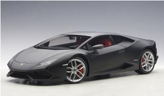 Lamborghini Huracán LP610-4 (nero nemesis/matt black) 2014 (composite model/full openings) AUTOart 1:12