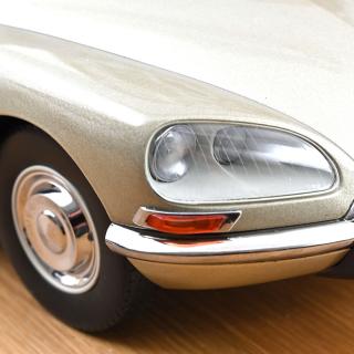 Citroën DS 23 Pallas 1973 Tholonnet Beige  Norev 1:12 Metallmodell (Türen/Hauben nicht zu öffnen!)