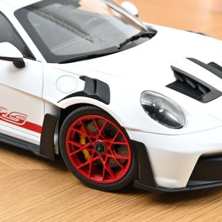 Porsche 911 GT3 RS 2022 White & Pyro red Norev 1:12 Metallmodell (Türen/Hauben nicht zu öffnen!)