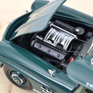 Mercedes-Benz 300 SL 1954 Green Norev 1:18 Metallmodell 2 Türen, Motorhaube und Kofferraum zu öffnen!