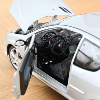 Peugeot 206 RC 2003 Aluminium Silver 1:18 (Reprod 2024) Norev 1:18 Metallmodell 2 Türen, Motorhaube und Kofferraum zu öffnen!