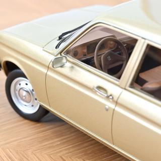 Peugeot 104 GR 1981 Beige metallic  Norev 1:18 Metallmodell (Türen/Hauben nicht zu öffnen!)