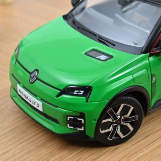 Renault 5 E-Tech 100% Electric 2024 Pop Green & Black  Norev 1:18 Metallmodell 2 Türen  zu öffnen!