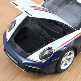 Available from 24.09.2024 Porsche 911 Dakar 2023 Roughroads 1:18 Norev 1:18 Metallmodell 2 Türen und Motorhaube  zu öffnen!