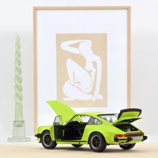 Porsche 911 turbo 3,0 1976 - Light Green Norev 1:18 Metallmodell 2 Türen, Motorhaube und Kofferraum zu öffnen!