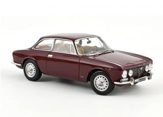 Alfa Romeo 2000 GTV 1973 Maroon  Norev 1:18 Metallmodell 2 Türen, Motorhaube und Kofferraum zu öffnen!