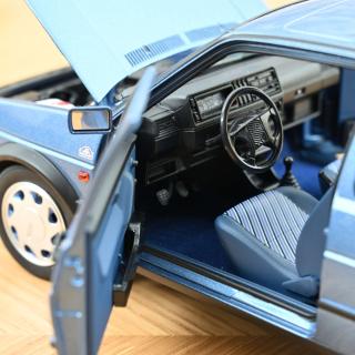 VW Golf 10 Million 1988 Star Blue metallic  Norev 1:18 Metallmodell 2 Türen, Motorhaube und Kofferraum zu öffnen!