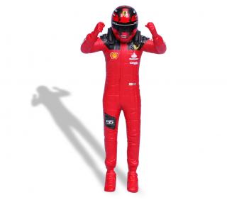 Ferrari SF23 Carlos Sainz #55 F1 2023 mit stehender Figur Burago 1:24