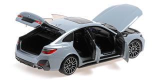 Lieferbar ab 25.10.2025 BMW i4 M50 - 2022 - GREY METALLIC Minichamps 1:18 Metallmodell mit zu öffnenden Türen und Haube(n)