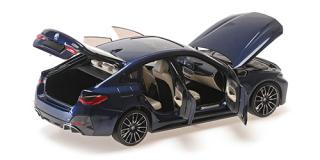 BMW i4 M50 – 2022 – BLUE METALLIC Minichamps 1:18 Metallmodell mit zu öffnenden Türen und Haube(n)