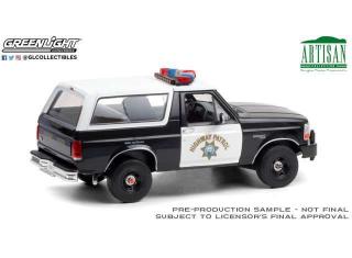 Defect (hardtop does not fit, tailgate does not close properly) Ford Bronco 1995  *California Highway Patrol* Greenlight 1:18