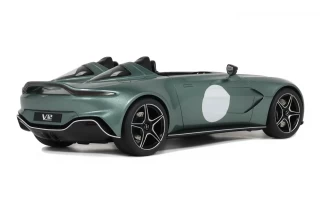 ASTON MARTIN V12 SPEEDSTER GREEN GT Spirit 1:18 Resinemodell (Türen, Motorhaube... nicht zu öffnen!)