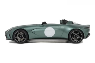 ASTON MARTIN V12 SPEEDSTER GREEN GT Spirit 1:18 Resinemodell (Türen, Motorhaube... nicht zu öffnen!)