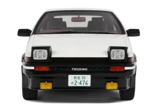 TOYOTA SPRINTER TRUENO AE86 WHITE 1985 mit aufgeklapten Scheinwerfern OttO mobile 1:18 Resinemodell (Türen, Motorhaube... nicht zu öffnen!)