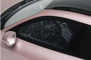 Porsche Taycan  Turbo S Cross Turismo  Pink 2022 GT Spirit 1:18 Resinemodell (Türen, Motorhaube... nicht zu öffnen!)