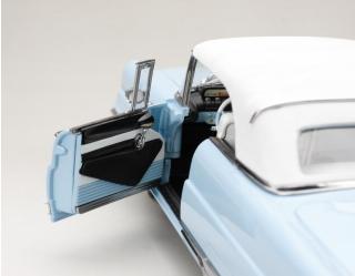 Lincoln Premiere Closed Convertible 1956 White/Fairmont Blue SunStar Metallmodell 1:18