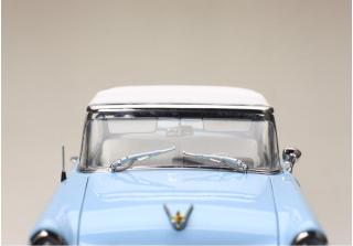 Lincoln Premiere Closed Convertible 1956 White/Fairmont Blue SunStar Metallmodell 1:18