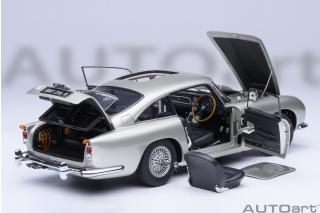 Aston Martin DB5 “007 GOLDFINGER” with weapons (silver) AUTOart 1:18