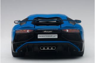 LAMBORGHINI AVENTADOR LP750-4 SV (BLU LEMANS/BLUE) 2015 (COMPOSITE MODEL/FULL OPENINGS) AUTOart 1:18