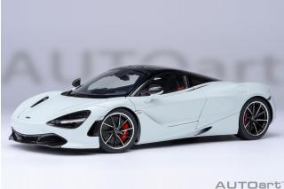 McLaren P1 silicia weiß (composite model/full openings) AUTOart 1:18