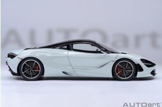 McLaren P1 silicia weiß (composite model/full openings) AUTOart 1:18