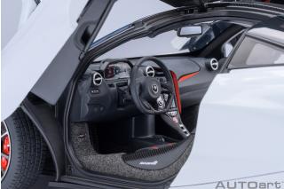 McLaren P1 silicia weiß (composite model/full openings) AUTOart 1:18