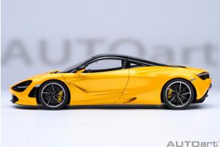 McLaren P1 Vulkan gelb (composite model/full openings) AUTOart 1:18