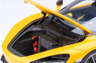 McLaren P1 Vulkan gelb (composite model/full openings) AUTOart 1:18