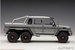 Mercedes-Benz G63 AMG 6x6 designo platinum magno AutoArt 1:18