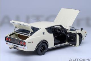 Nissan Skyline 2000 GT-R 1973 (KPGC110) TUNED VERSION (white) (composite model, total  4 openings) AUTOart 1:18