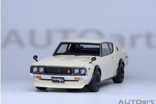 Nissan Skyline 2000 GT-R 1973 (KPGC110) TUNED VERSION (white) (composite model, total  4 openings) AUTOart 1:18