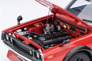 Nissan Skyline 2000 GT-R 1973 (KPGC110) TUNED VERSION (red) (composite model, total 4 openings) AUTOart 1:18