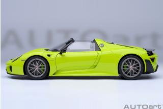 PORSCHE 918 SPYDER WEISSACH PACKAGE (ACID GREEN) AUTOart 1:18