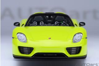 PORSCHE 918 SPYDER WEISSACH PACKAGE (ACID GREEN) AUTOart 1:18