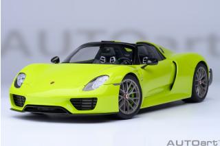 PORSCHE 918 SPYDER WEISSACH PACKAGE (ACID GREEN) AUTOart 1:18