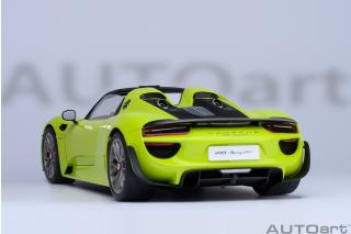 PORSCHE 918 SPYDER WEISSACH PACKAGE (ACID GREEN) AUTOart 1:18