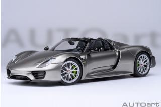 PORSCHE 918 SPYDER WEISSACH PACKAGE (LIQUID METAL SILVER) AUTOart 1:18