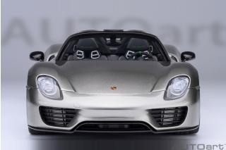 PORSCHE 918 SPYDER WEISSACH PACKAGE (LIQUID METAL SILVER) AUTOart 1:18