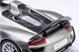 PORSCHE 918 SPYDER WEISSACH PACKAGE (LIQUID METAL SILVER) AUTOart 1:18