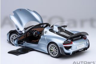 PORSCHE 918 SPYDER WEISSACH PACKAGE (LIQUID METAL CHROM/BLUE) AUTOart 1:18