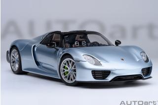 PORSCHE 918 SPYDER WEISSACH PACKAGE (LIQUID METAL CHROM/BLUE) AUTOart 1:18