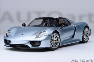 PORSCHE 918 SPYDER WEISSACH PACKAGE (LIQUID METAL CHROM/BLUE) AUTOart 1:18